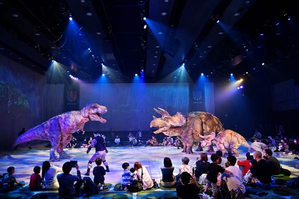 Dinosaur scenic representation life-size in Tokyo