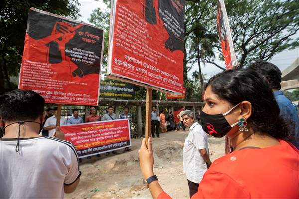 Bangladeshi workers rally in Dhaka to mark May Day