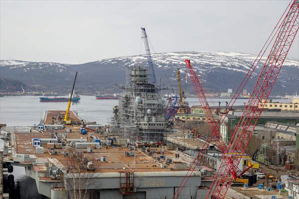 Russian aircraft carrier Admiral Kuznetsov in Murmansk