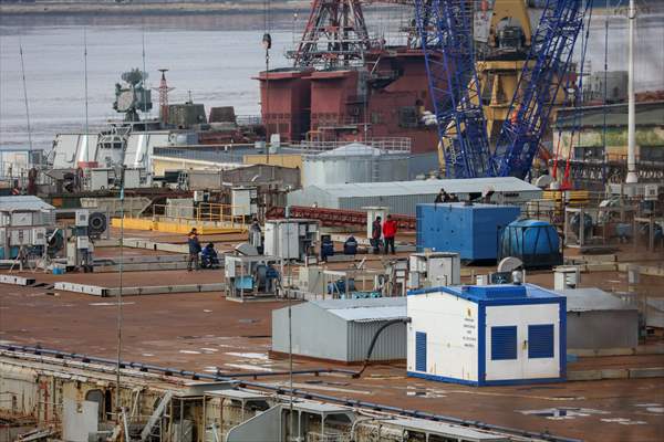 Russian aircraft carrier Admiral Kuznetsov in Murmansk