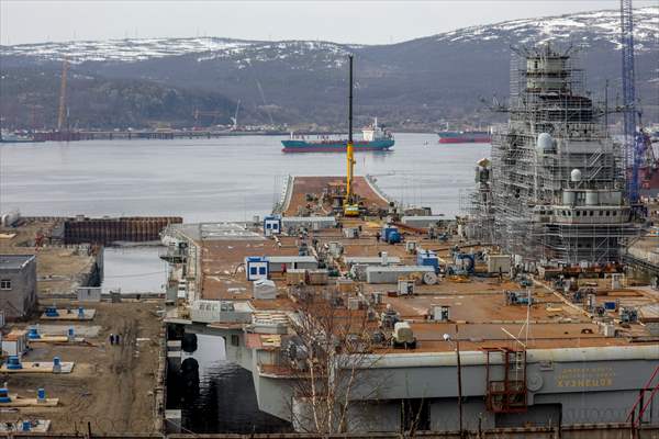 Russian aircraft carrier Admiral Kuznetsov in Murmansk