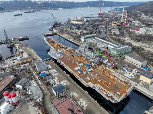 Russian aircraft carrier Admiral Kuznetsov in Murmansk