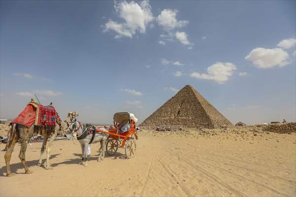 Cheops, Khafre and Mikerinos Pyramids in Giza