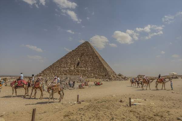 Cheops, Khafre and Mikerinos Pyramids in Giza