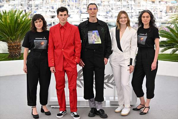 Butterfly Vision photocall - 75th Cannes Film Festival