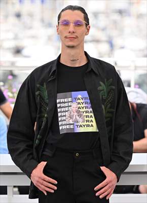 Butterfly Vision photocall - 75th Cannes Film Festival