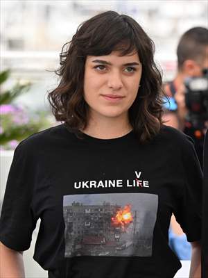 Butterfly Vision photocall - 75th Cannes Film Festival