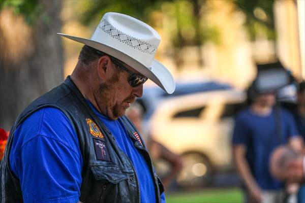 Mourners visit memorial for Texas school shooting victims