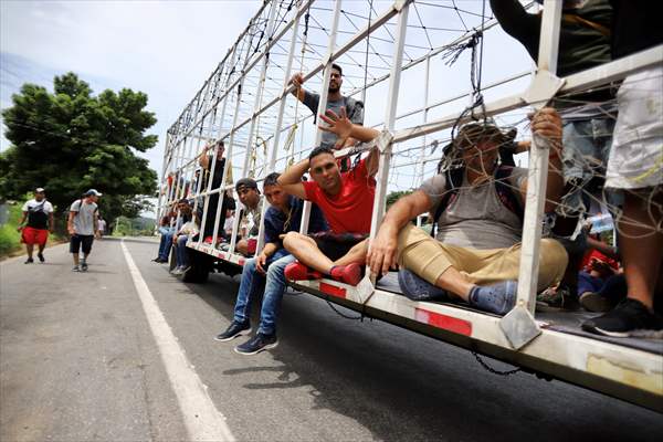 Migrant caravan in Mexico's Huixtla