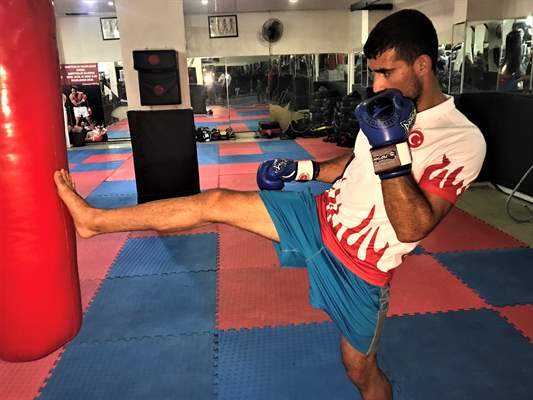 Milli kick boksçu Emrah Yaşar'ın hedefi İslami Dayanışma Oyunları
