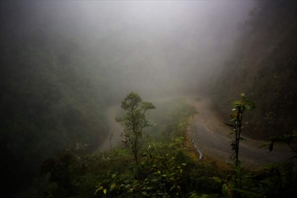 Descent from the summit towards the road to Los Yungas and the Death Road in La Paz