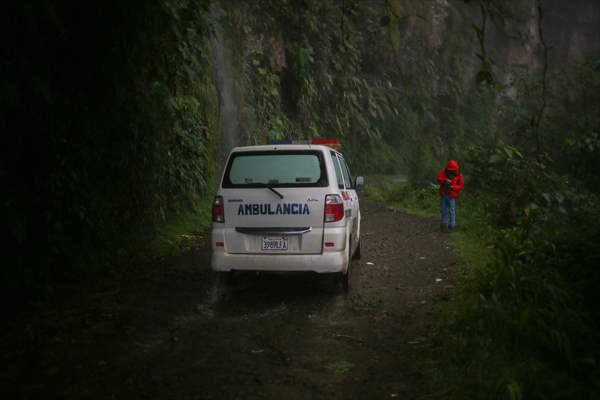 Descent from the summit towards the road to Los Yungas and the Death Road in La Paz