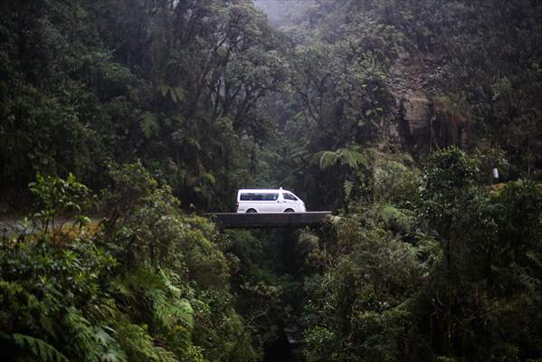 Descent from the summit towards the road to Los Yungas and the Death Road in La Paz