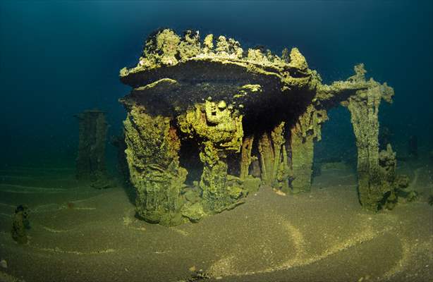 Underwater fairy chimneys of Turkiye's Lake Van