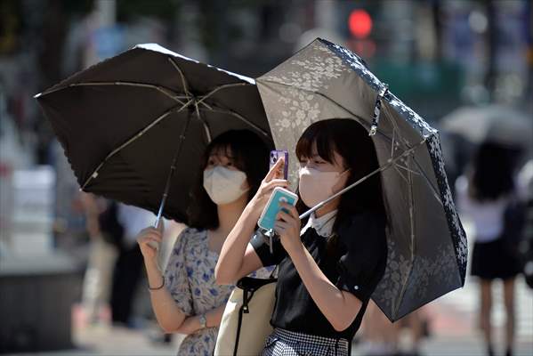 Hot weather in Tokyo