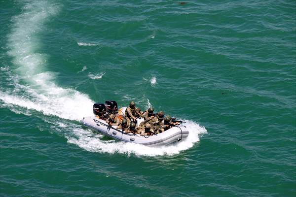 Military training of Turkish commandos in Turkiye's Isparta