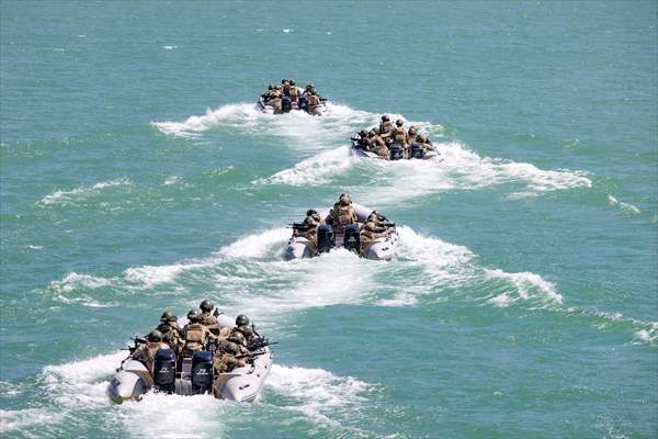 Military training of Turkish commandos in Turkiye's Isparta