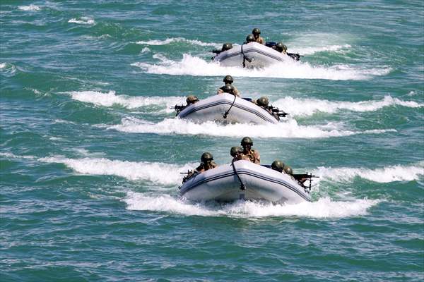 Military training of Turkish commandos in Turkiye's Isparta