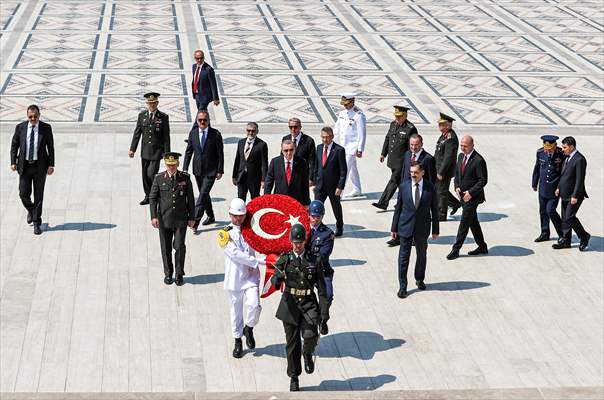 ANKARA - Cumhurbaşkanı Recep Tayyip Erdoğan Yüksek Askeri Şura üyeleri ...