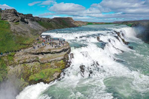 Land of volcanoes and waterfalls: Iceland