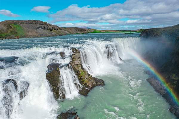 Land of volcanoes and waterfalls: Iceland