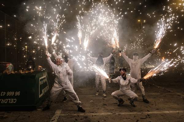 "Night of Alborada” fireworks in Elche