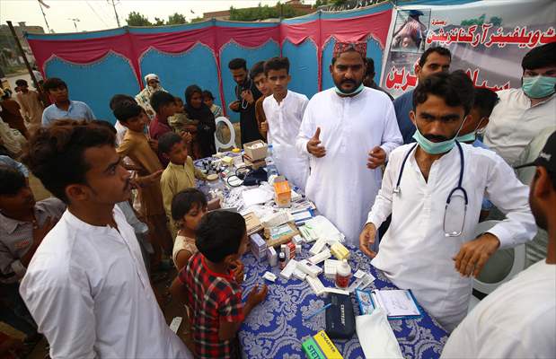 People migrate to Karachi after flash floods in Pakistan