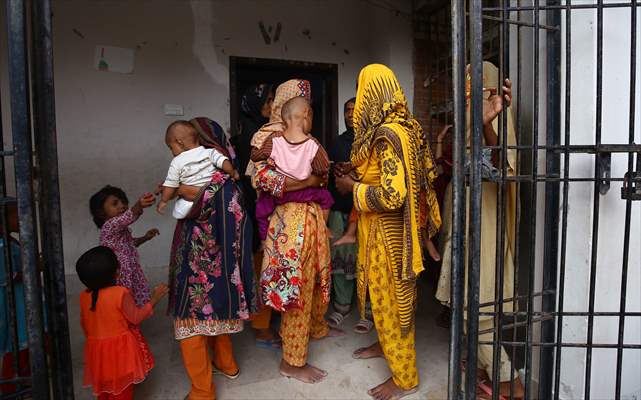 People migrate to Karachi after flash floods in Pakistan