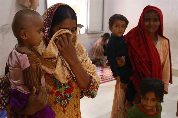 People migrate to Karachi after flash floods in Pakistan