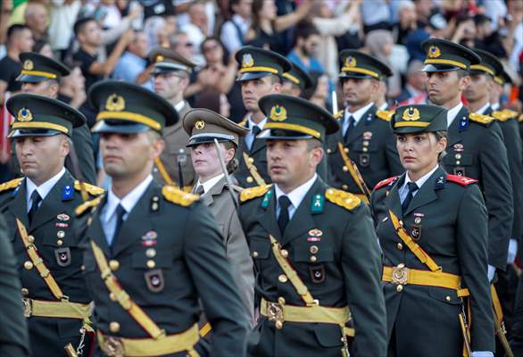 MSÜ Kara Harp Okulu Diploma Alma ve Sancak Devir Teslim Töreni