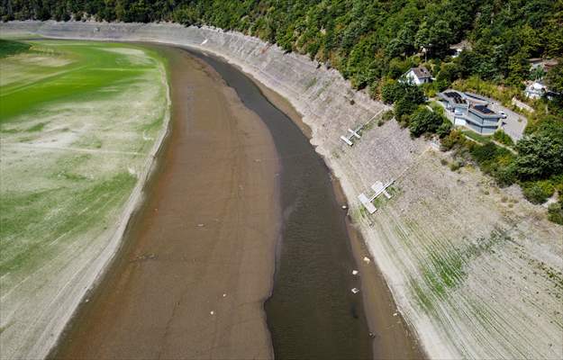 Water level drop in Germany