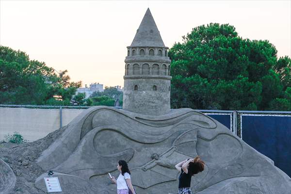 17th International Sand Sculpture Festival kicks off in Turkiye's Antalya