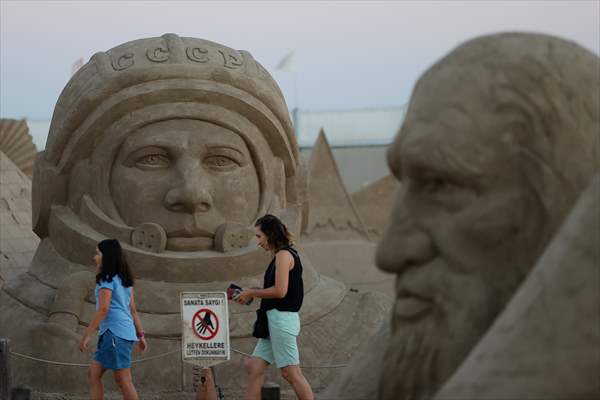 17th International Sand Sculpture Festival kicks off in Turkiye's Antalya