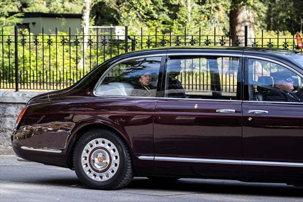 Queen Elizabeth II’s coffin travels from Balmoral Castle to the Palace of Holyroodhouse in Edinburgh