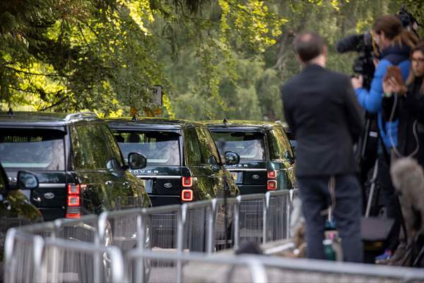 Queen Elizabeth II’s coffin travels from Balmoral Castle to the Palace of Holyroodhouse in Edinburgh