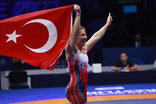 Turkish wrestler Yasemin Adar Yigit wins gold at World Championships