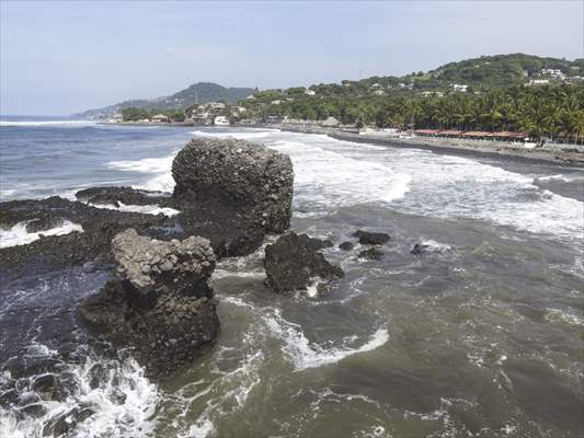 International Coastal Cleanup Day in El Salvador