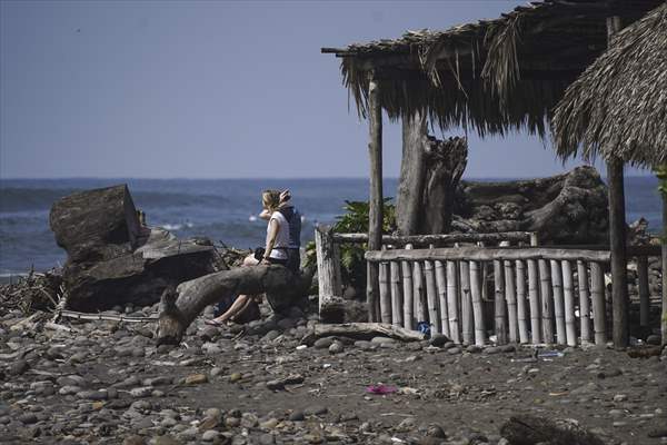 International Coastal Cleanup Day in El Salvador