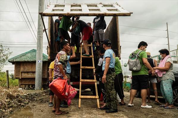 Super typhoon Noru hits Philippines