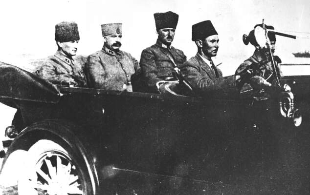 Atatürk, zafer sonrası İzmir'de