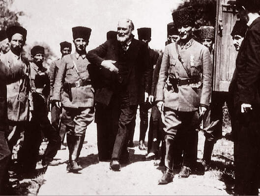 Mustafa Kemal Atatürk İzmit'te