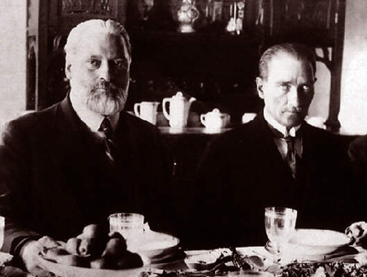 Mustafa Kemal Atatürk İzmit'te