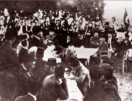 Mustafa Kemal Atatürk İzmit'te