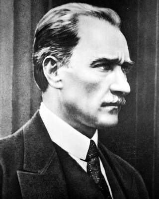 Atatürk, yurt gezisinde