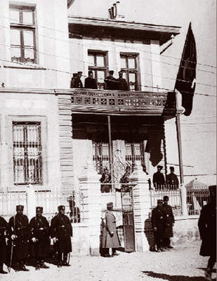 Mustafa Kemal Atatürk, karargahta