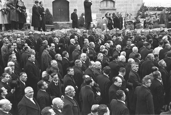 Atatürk'ün cenazesi Etnografya Müzesi'ne nakledildi