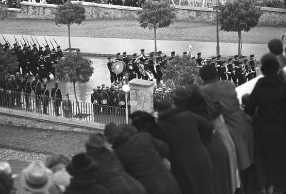 Atatürk'ün cenazesi Etnografya Müzesi'ne götürülüyor
