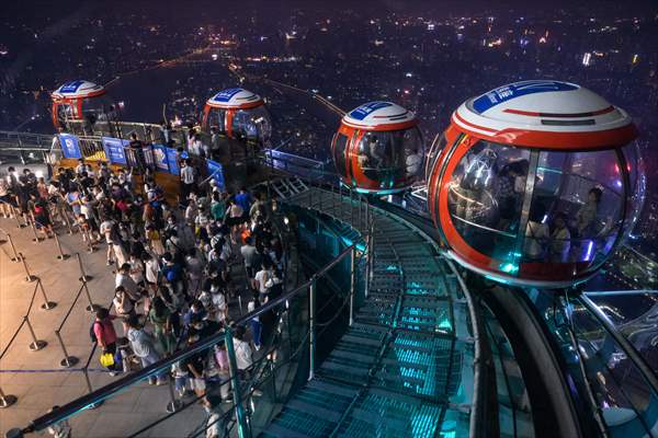 World's Highest Ferris Wheel In China’s Guangzhou