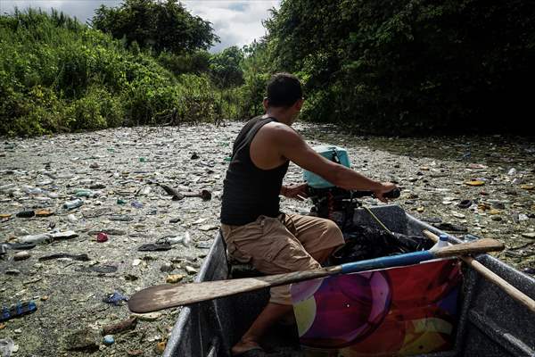 Cerron Grande reservoir pollution in El Salvador