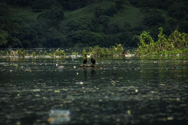 Cerron Grande reservoir pollution in El Salvador